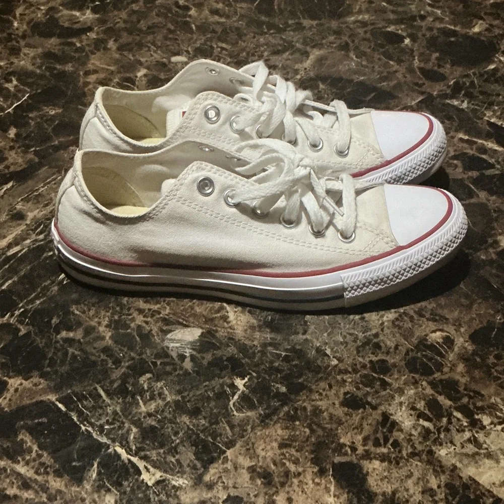 Converse - Picture 3 of 6